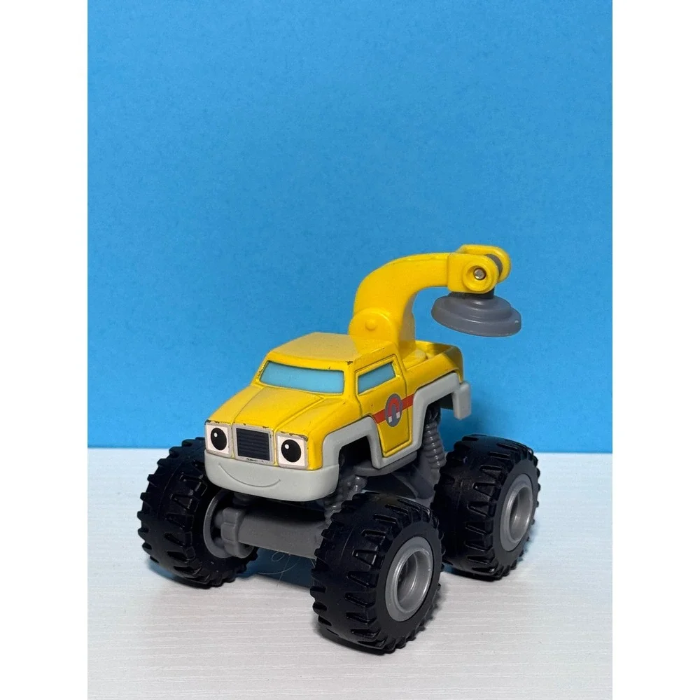 Fisher-Price Blaze and the Monster Machines Ferris Diecast Truck Yellow